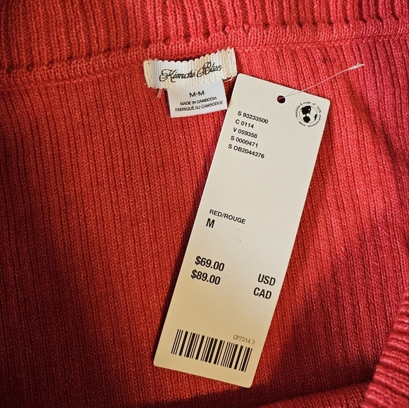 Kimchi Blue Devon Cropped Halter Cold Shoulder Long Sleeve Slim Fit Sweater, Red - Picture 11 of 13